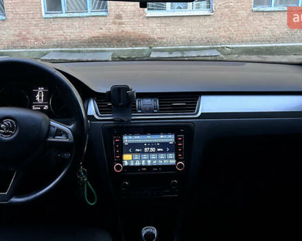 Шкода Рапид 2015 в Кропивницком (Кировограде) на Automoto.ua Синий Шкода Рапид, объемом двигателя 1.6 л и пробегом 220 тыс. км за 7500 $, фото 8 на Automoto.ua