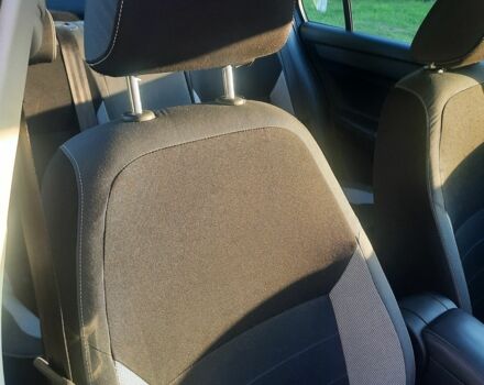 Шкода Рапид 2016 в Белой Церкве на Automoto.ua Синий Шкода Рапид, объемом двигателя 1.6 л и пробегом 153 тыс. км за 7800 $, фото 13 на Automoto.ua