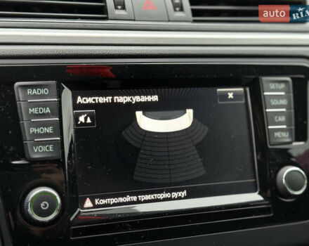 Синій Шкода Рапід, об'ємом двигуна 1.42 л та пробігом 204 тис. км за 7600 $, фото 27 на Automoto.ua