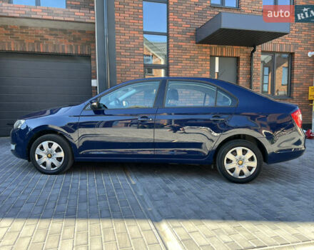 Синий Шкода Рапид, объемом двигателя 1.2 л и пробегом 124 тыс. км за 9000 $, фото 3 на Automoto.ua