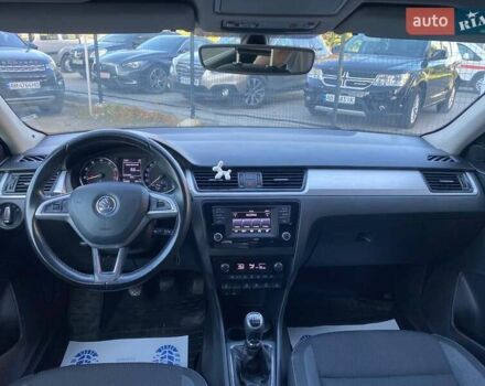 Синий Шкода Рапид, объемом двигателя 1.2 л и пробегом 165 тыс. км за 8800 $, фото 10 на Automoto.ua