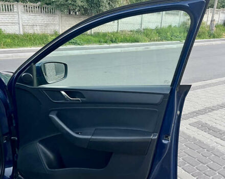 Синій Шкода Рапід, об'ємом двигуна 1.6 л та пробігом 271 тис. км за 7499 $, фото 72 на Automoto.ua