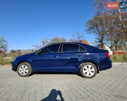 Синий Шкода Рапид, объемом двигателя 1.2 л и пробегом 142 тыс. км за 9400 $, фото 2 на Automoto.ua