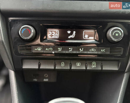 Синій Шкода Рапід, об'ємом двигуна 1.42 л та пробігом 204 тис. км за 7600 $, фото 24 на Automoto.ua