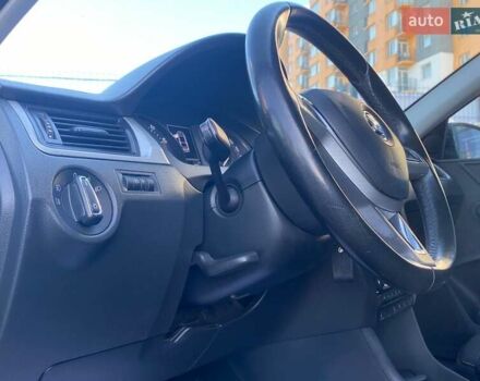 Синий Шкода Рапид, объемом двигателя 1.2 л и пробегом 165 тыс. км за 8800 $, фото 9 на Automoto.ua