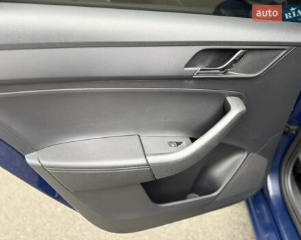 Синій Шкода Рапід, об'ємом двигуна 1.42 л та пробігом 204 тис. км за 7600 $, фото 17 на Automoto.ua