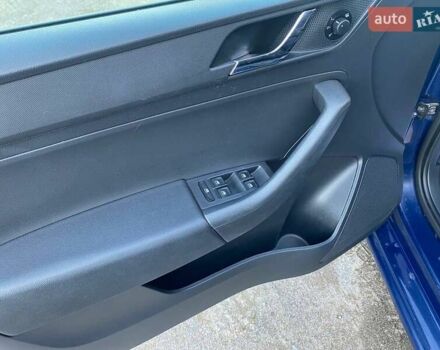 Синий Шкода Рапид, объемом двигателя 1.2 л и пробегом 165 тыс. км за 8800 $, фото 11 на Automoto.ua