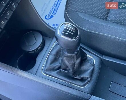 Синий Шкода Рапид, объемом двигателя 1.2 л и пробегом 165 тыс. км за 8800 $, фото 12 на Automoto.ua