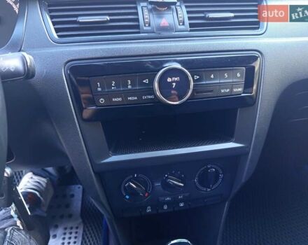 Синий Шкода Рапид, объемом двигателя 1.6 л и пробегом 221 тыс. км за 9900 $, фото 1 на Automoto.ua