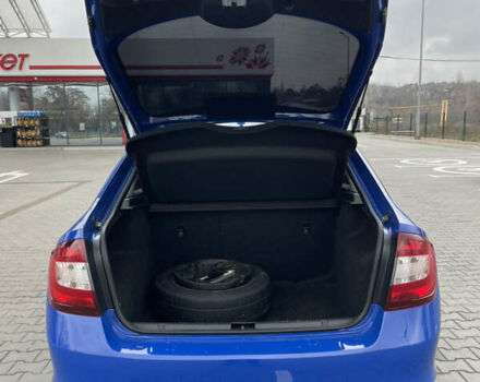 Синій Шкода Рапід, об'ємом двигуна 1.6 л та пробігом 141 тис. км за 9000 $, фото 31 на Automoto.ua