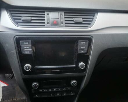 Синій Шкода Рапід, об'ємом двигуна 1 л та пробігом 126 тис. км за 8500 $, фото 2 на Automoto.ua