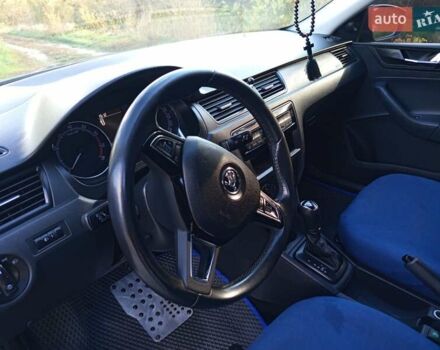 Синий Шкода Рапид, объемом двигателя 1.6 л и пробегом 221 тыс. км за 9900 $, фото 13 на Automoto.ua