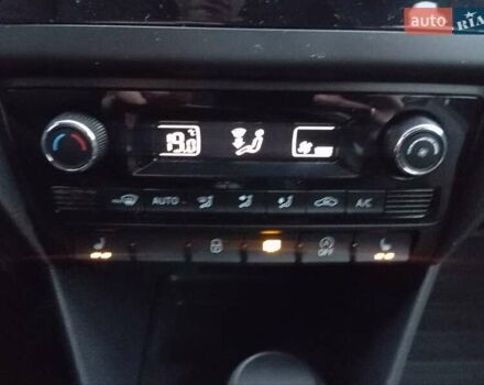 Синий Шкода Рапид, объемом двигателя 1 л и пробегом 117 тыс. км за 9950 $, фото 13 на Automoto.ua