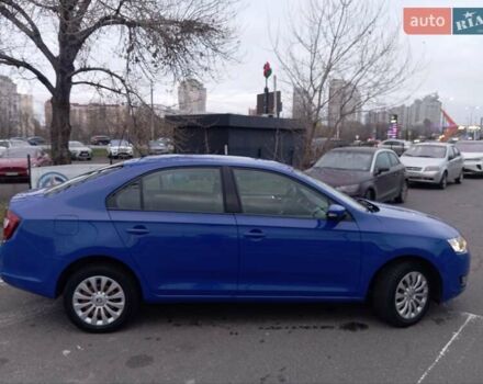 Синий Шкода Рапид, объемом двигателя 1 л и пробегом 117 тыс. км за 9950 $, фото 3 на Automoto.ua