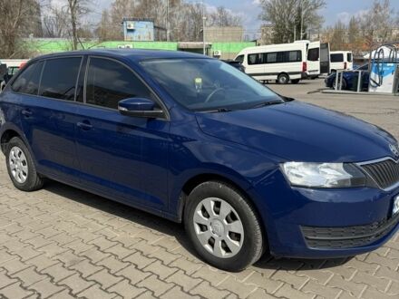 Шкода Рапід 2017 у Кривому Розі на Automoto.ua Синій Шкода Рапід, об'ємом двигуна 1.2 л та пробігом 156 тис. км за 7990 $, фото 1 на Automoto.ua