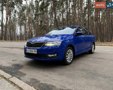 Синий Шкода Рапид, объемом двигателя 1 л и пробегом 99 тыс. км за 10400 $, фото 1 на Automoto.ua