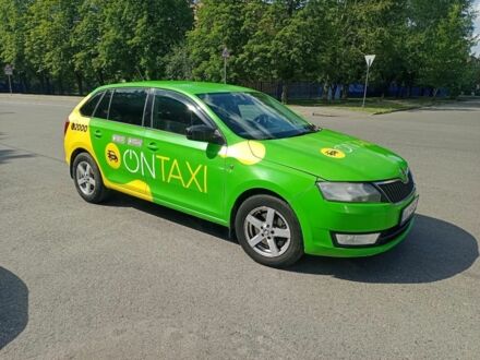 Зеленый Шкода Рапид, объемом двигателя 1.6 л и пробегом 371 тыс. км за 7800 $, фото 1 на Automoto.ua