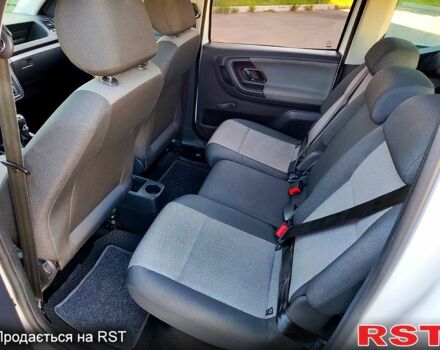 Белый Шкода Румстер, объемом двигателя 1.4 л и пробегом 285 тыс. км за 6350 $, фото 7 на Automoto.ua