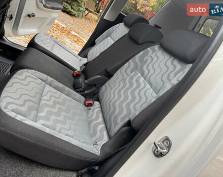 Шкода Румстер 2007 у Дрогобичі на Automoto.ua Білий Шкода Румстер, об'ємом двигуна 1.4 л та пробігом 244 тис. км за 4650 $, фото 69 на Automoto.ua