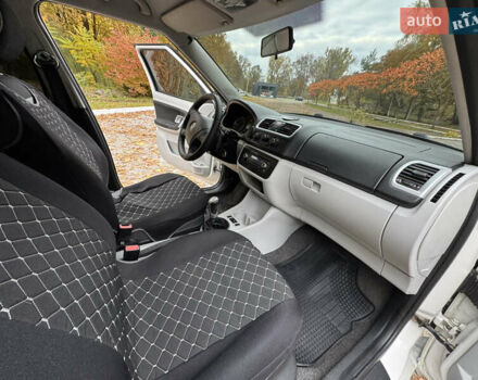 Шкода Румстер 2007 у Дрогобичі на Automoto.ua Білий Шкода Румстер, об'ємом двигуна 1.4 л та пробігом 244 тис. км за 4650 $, фото 54 на Automoto.ua