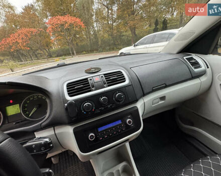 Шкода Румстер 2007 у Дрогобичі на Automoto.ua Білий Шкода Румстер, об'ємом двигуна 1.4 л та пробігом 244 тис. км за 4650 $, фото 51 на Automoto.ua