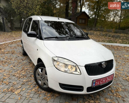 Шкода Румстер 2007 у Дрогобичі на Automoto.ua Білий Шкода Румстер, об'ємом двигуна 1.4 л та пробігом 244 тис. км за 4650 $, фото 8 на Automoto.ua