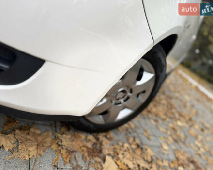 Шкода Румстер 2007 у Дрогобичі на Automoto.ua Білий Шкода Румстер, об'ємом двигуна 1.4 л та пробігом 244 тис. км за 4650 $, фото 27 на Automoto.ua