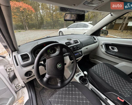 Шкода Румстер 2007 у Дрогобичі на Automoto.ua Білий Шкода Румстер, об'ємом двигуна 1.4 л та пробігом 244 тис. км за 4650 $, фото 47 на Automoto.ua