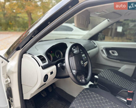 Шкода Румстер 2007 у Дрогобичі на Automoto.ua Білий Шкода Румстер, об'ємом двигуна 1.4 л та пробігом 244 тис. км за 4650 $, фото 42 на Automoto.ua