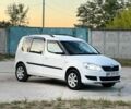 Белый Шкода Румстер, объемом двигателя 1.2 л и пробегом 304 тыс. км за 4700 $, фото 1 на Automoto.ua