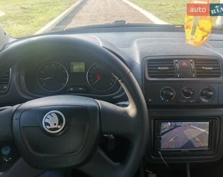 Белый Шкода Румстер, объемом двигателя 1.6 л и пробегом 214 тыс. км за 6000 $, фото 14 на Automoto.ua