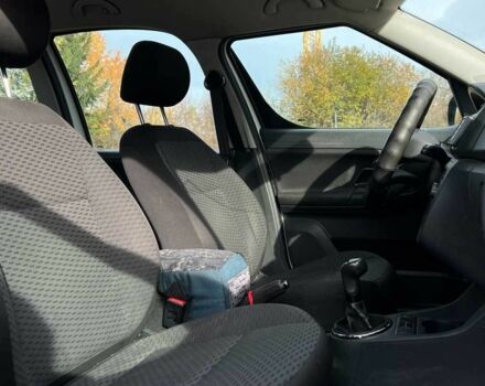 Белый Шкода Румстер, объемом двигателя 1.4 л и пробегом 194 тыс. км за 6200 $, фото 16 на Automoto.ua