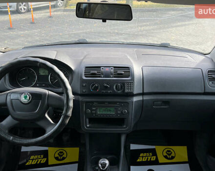 Белый Шкода Румстер, объемом двигателя 1.39 л и пробегом 194 тыс. км за 6200 $, фото 10 на Automoto.ua