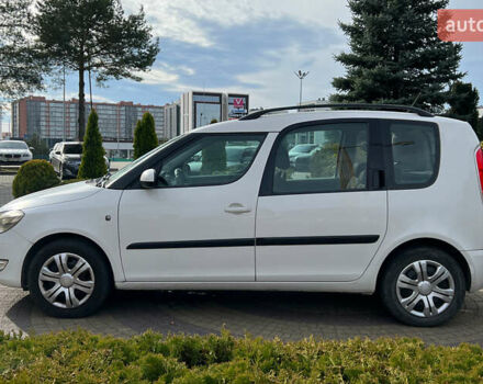 Белый Шкода Румстер, объемом двигателя 1.39 л и пробегом 194 тыс. км за 6200 $, фото 3 на Automoto.ua