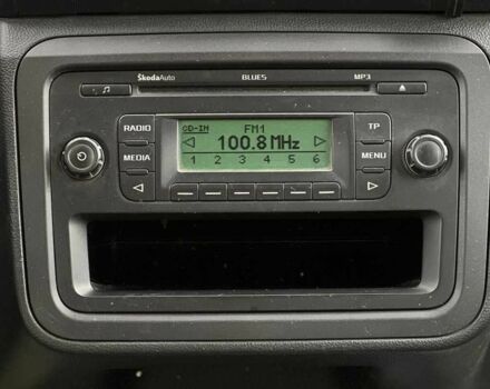 Белый Шкода Румстер, объемом двигателя 1.4 л и пробегом 194 тыс. км за 6200 $, фото 13 на Automoto.ua