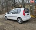 Белый Шкода Румстер, объемом двигателя 1.2 л и пробегом 200 тыс. км за 1500 $, фото 1 на Automoto.ua