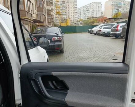 Білий Шкода Румстер, об'ємом двигуна 1.6 л та пробігом 227 тис. км за 7300 $, фото 4 на Automoto.ua