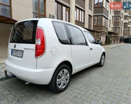 Білий Шкода Румстер, об'ємом двигуна 1.6 л та пробігом 227 тис. км за 7300 $, фото 19 на Automoto.ua