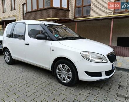 Білий Шкода Румстер, об'ємом двигуна 1.6 л та пробігом 227 тис. км за 7300 $, фото 16 на Automoto.ua