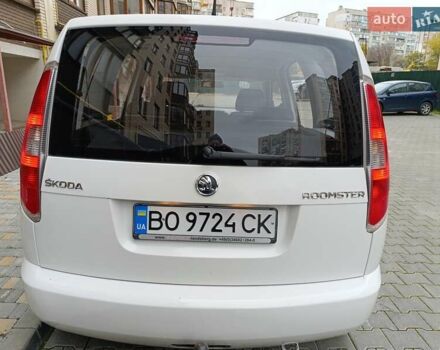 Білий Шкода Румстер, об'ємом двигуна 1.6 л та пробігом 227 тис. км за 7300 $, фото 10 на Automoto.ua