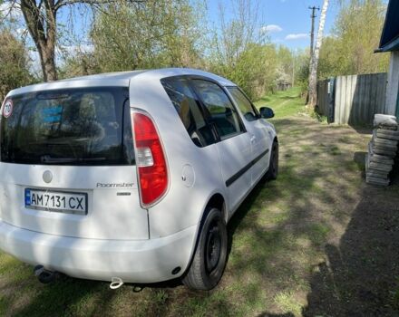 Белый Шкода Румстер, объемом двигателя 1.4 л и пробегом 215 тыс. км за 4800 $, фото 5 на Automoto.ua