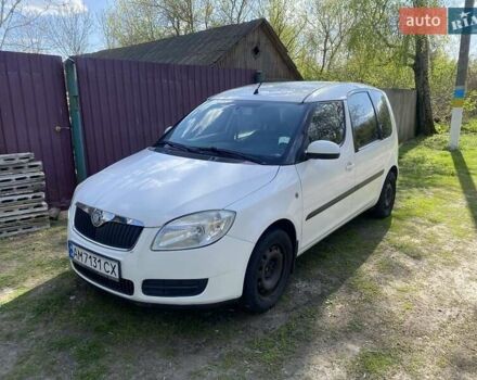 Белый Шкода Румстер, объемом двигателя 1.4 л и пробегом 215 тыс. км за 4800 $, фото 11 на Automoto.ua