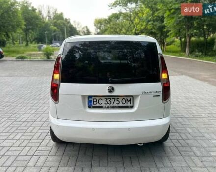 Білий Шкода Румстер, об'ємом двигуна 1.42 л та пробігом 243 тис. км за 4950 $, фото 21 на Automoto.ua