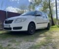 Белый Шкода Румстер, объемом двигателя 1.4 л и пробегом 215 тыс. км за 4800 $, фото 1 на Automoto.ua