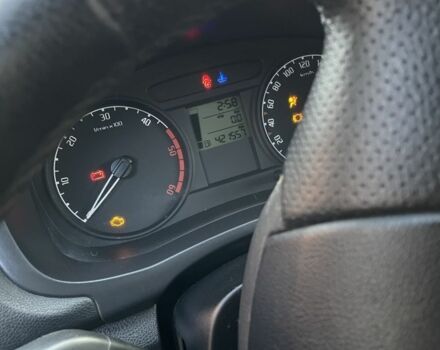 Білий Шкода Румстер, об'ємом двигуна 1.4 л та пробігом 422 тис. км за 4000 $, фото 6 на Automoto.ua