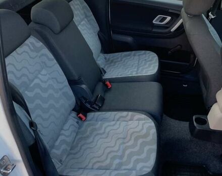 Белый Шкода Румстер, объемом двигателя 1.2 л и пробегом 169 тыс. км за 4700 $, фото 4 на Automoto.ua