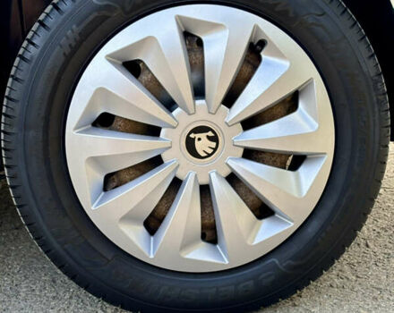 Білий Шкода Румстер, об'ємом двигуна 1.39 л та пробігом 189 тис. км за 5500 $, фото 5 на Automoto.ua