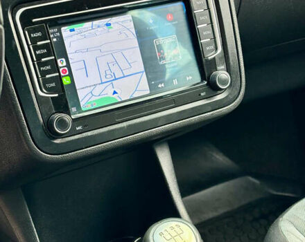 Білий Шкода Румстер, об'ємом двигуна 1.39 л та пробігом 189 тис. км за 5500 $, фото 8 на Automoto.ua