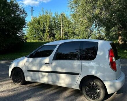 Белый Шкода Румстер, объемом двигателя 1.2 л и пробегом 182 тыс. км за 4500 $, фото 7 на Automoto.ua