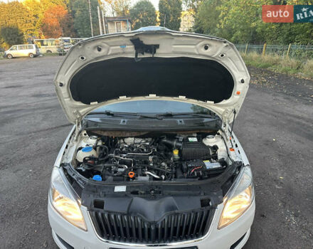 Шкода Румстер 2010 в Львове на Automoto.ua Белый Шкода Румстер, объемом двигателя 1.6 л и пробегом 280 тыс. км за 4500 $, фото 3 на Automoto.ua